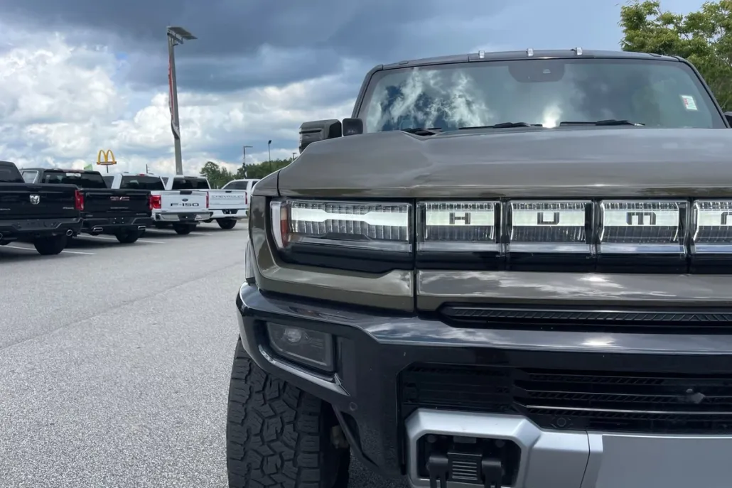 2025 Gmc Hummer EV Pickup photo 1