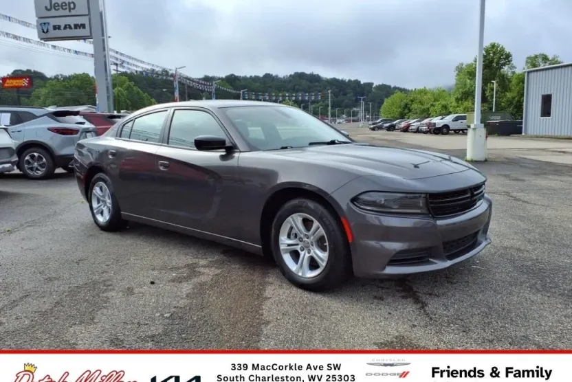 2023 Dodge Charger SXT photo 1