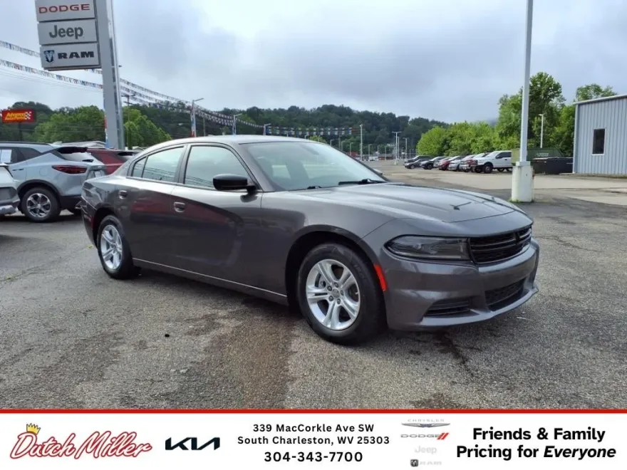 2023 Dodge Charger SXT photo 1