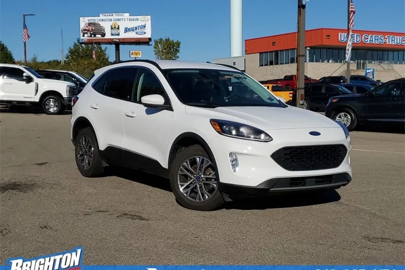 2022 Ford Escape SEL photo 1