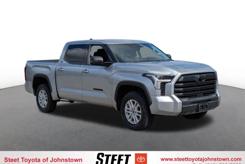 2022 Toyota Tundra SR5 photo 1