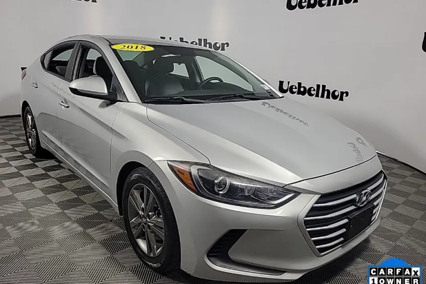 2018 Hyundai Elantra SEL photo 1