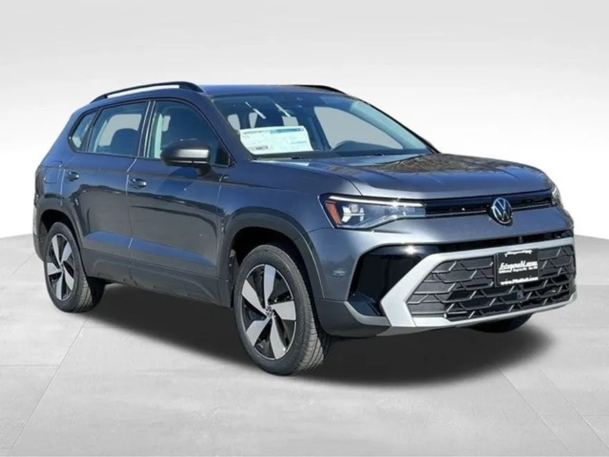 2025 Volkswagen Taos S photo 1