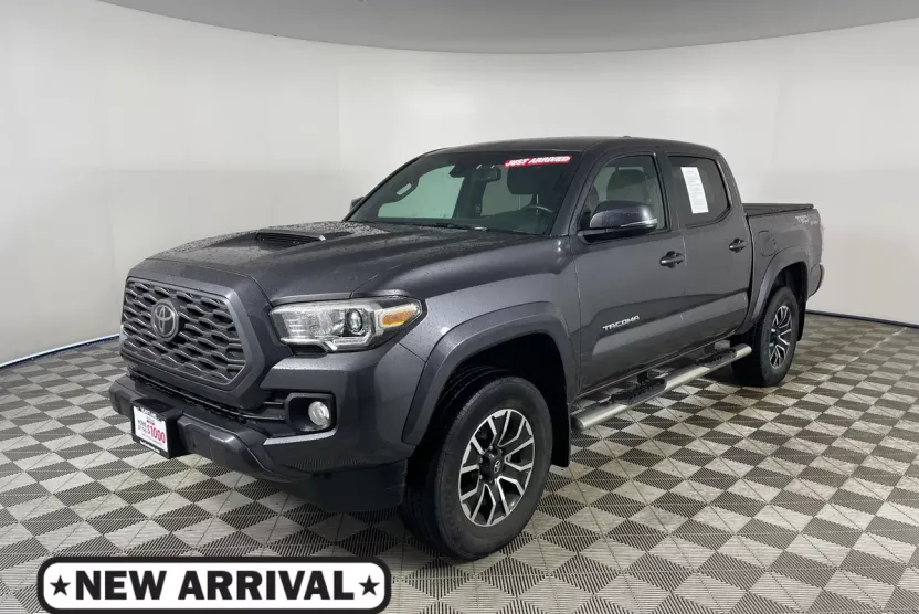 2020 Toyota Tacoma TRD Sport photo 1