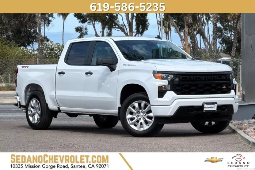 2025 Chevrolet Silverado Custom photo 1