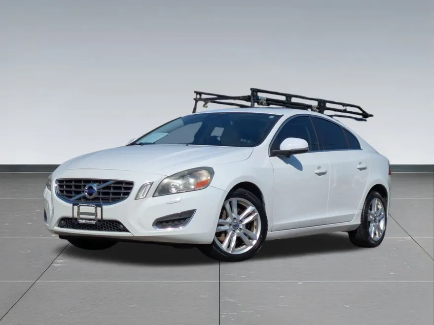 2013 Volvo S60 T5 photo 1