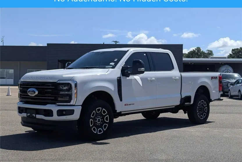 2025 Ford F-250 Platinum photo 1