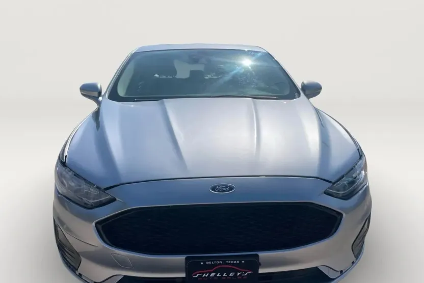 2020 Ford Fusion SEL photo 1