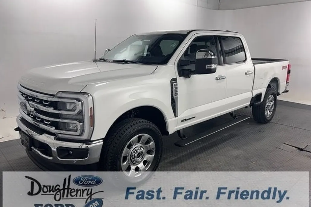 2025 Ford F-350 photo 1