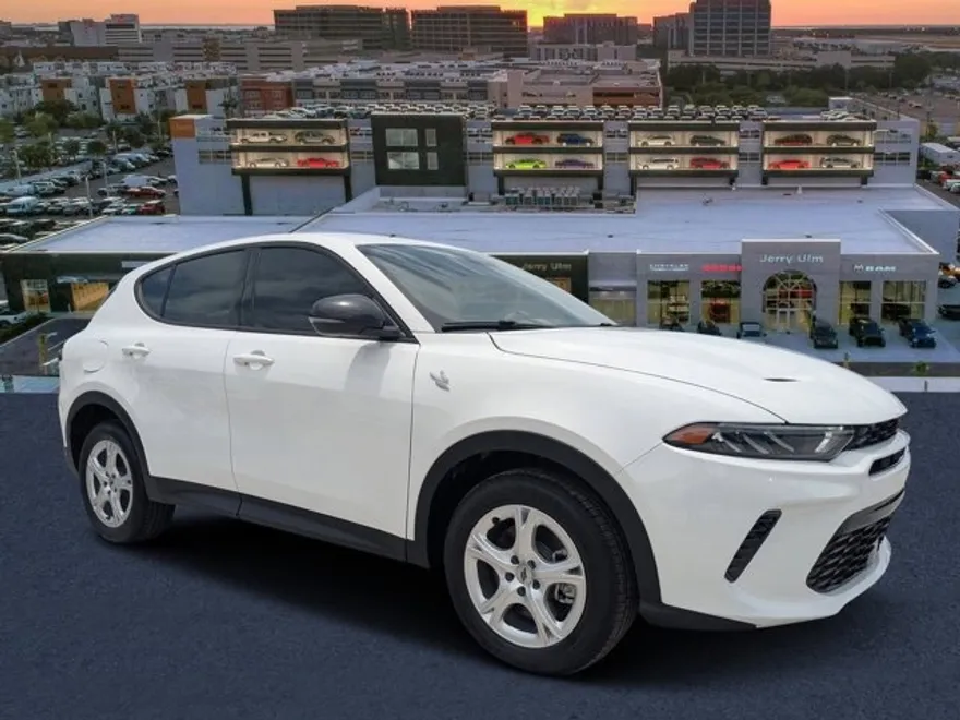 2025 Dodge Hornet GT photo 1