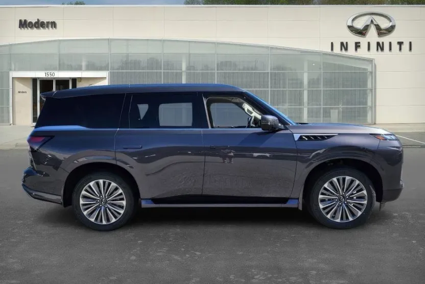 2026 Infiniti QX80 Luxe photo 1