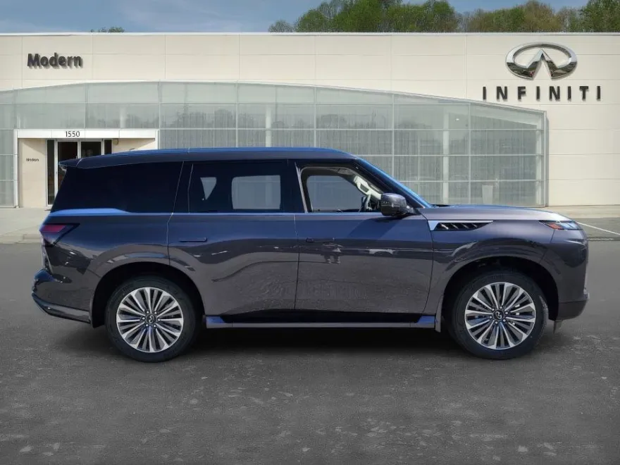 2026 Infiniti QX80 Luxe photo 1