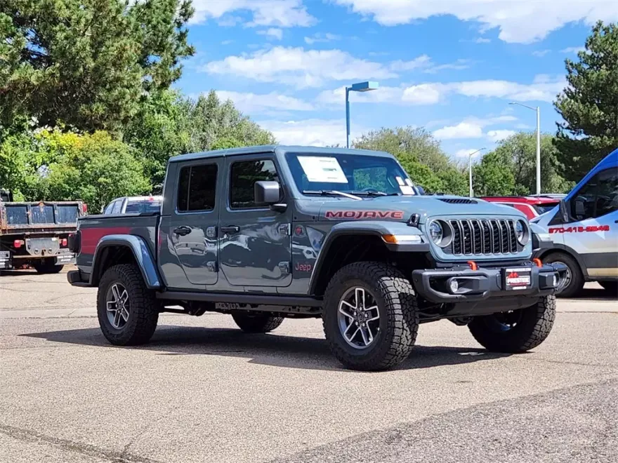 2025 Jeep Gladiator Mojave photo 1