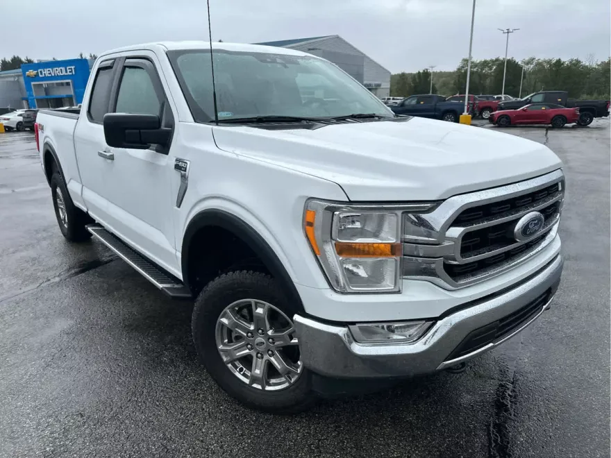 2022 Ford F-150 XLT photo 1
