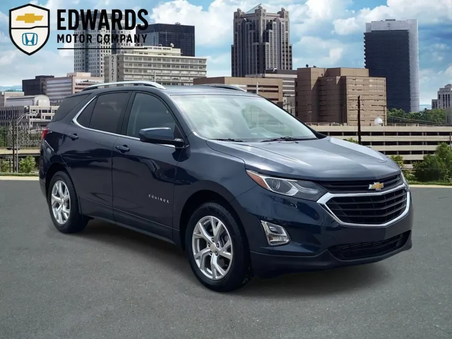 2019 Chevrolet Equinox LT photo 1