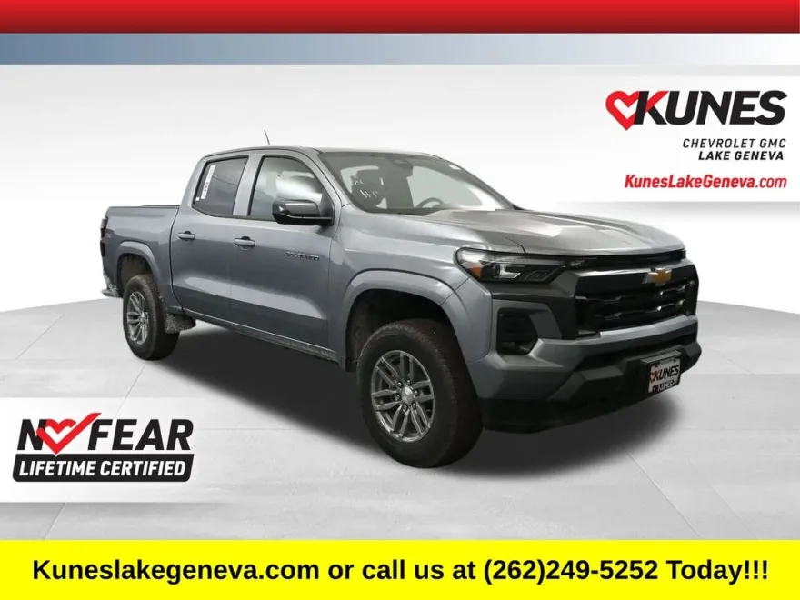 2025 Chevrolet Colorado Work Truck LT photo 1
