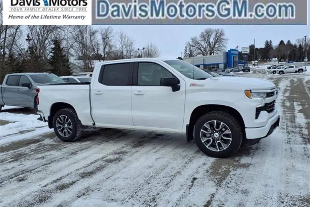 2024 Chevrolet Silverado 1500 RST photo 1