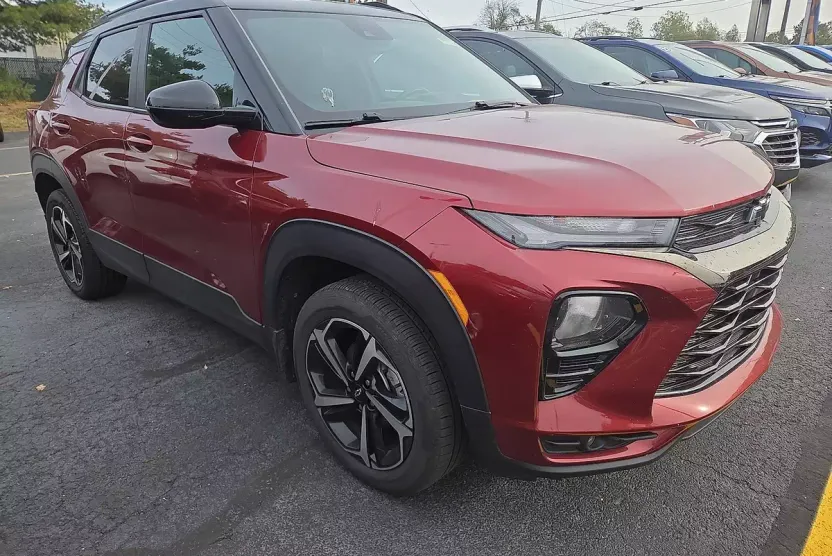 2022 Chevrolet Trailblazer RS photo 1