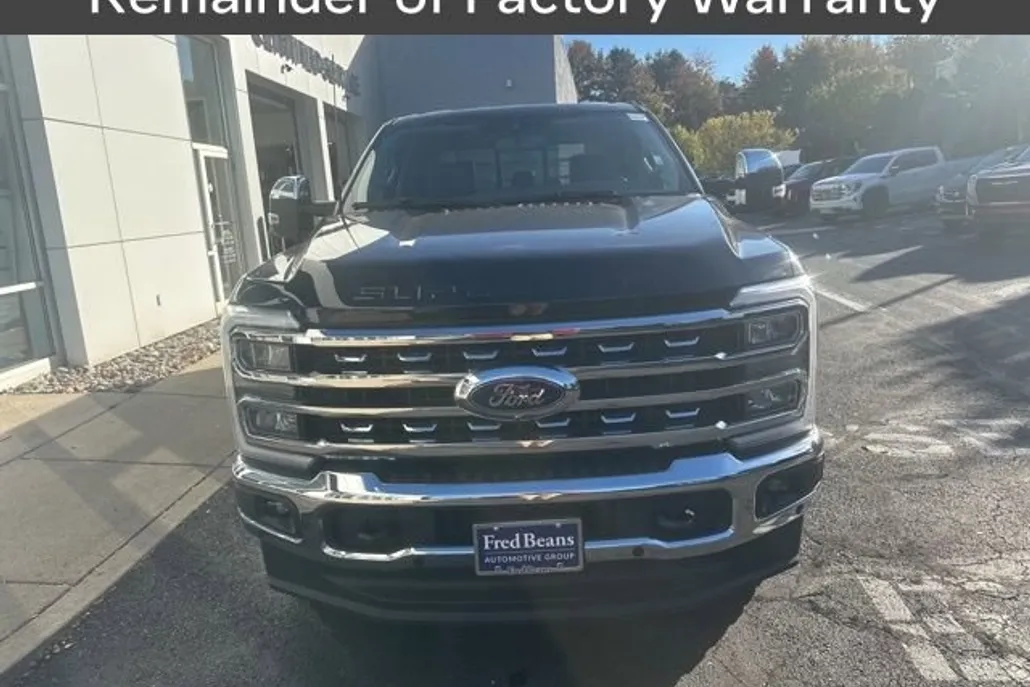 2023 Ford F-350 Lariat photo 1