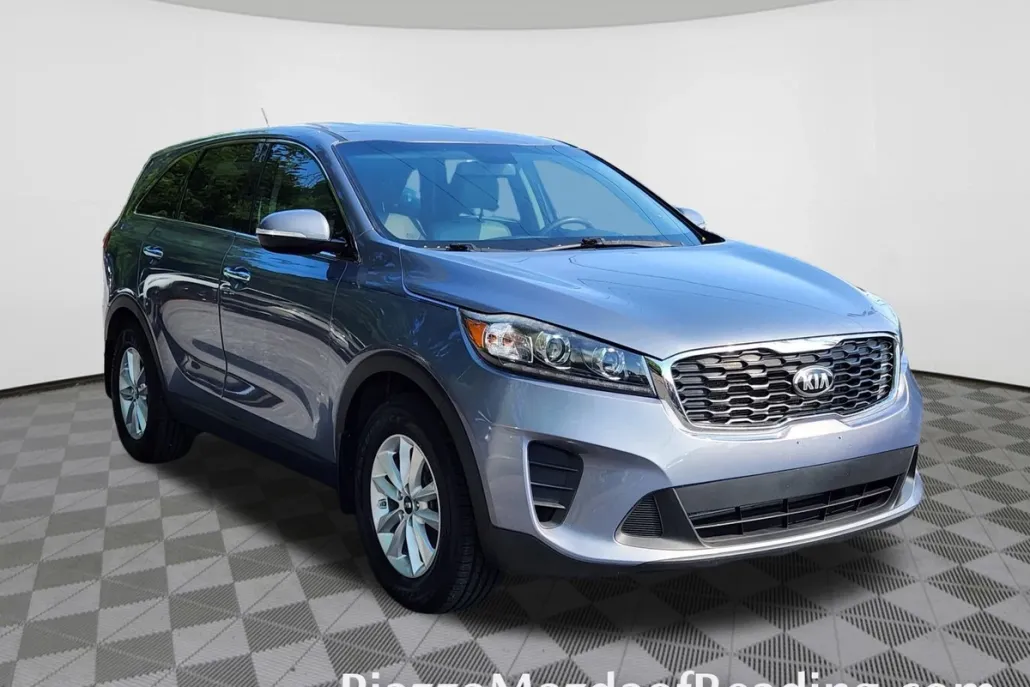 2020 Kia Sorento LX photo 1
