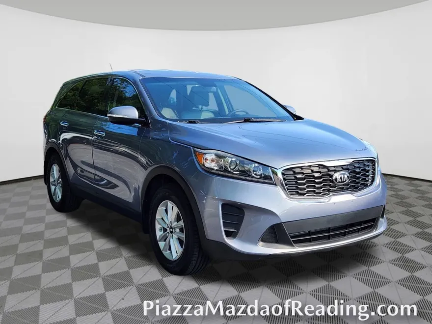 2020 Kia Sorento LX photo 1