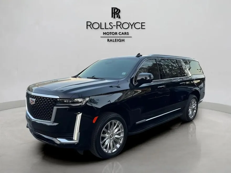 2023 Cadillac Escalade ESV Premium photo 1