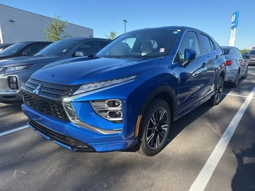 2025 Mitsubishi Eclipse Cross SEL photo 1