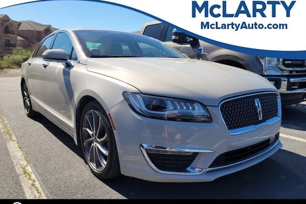 2019 Lincoln MKZ Reserve photo 1