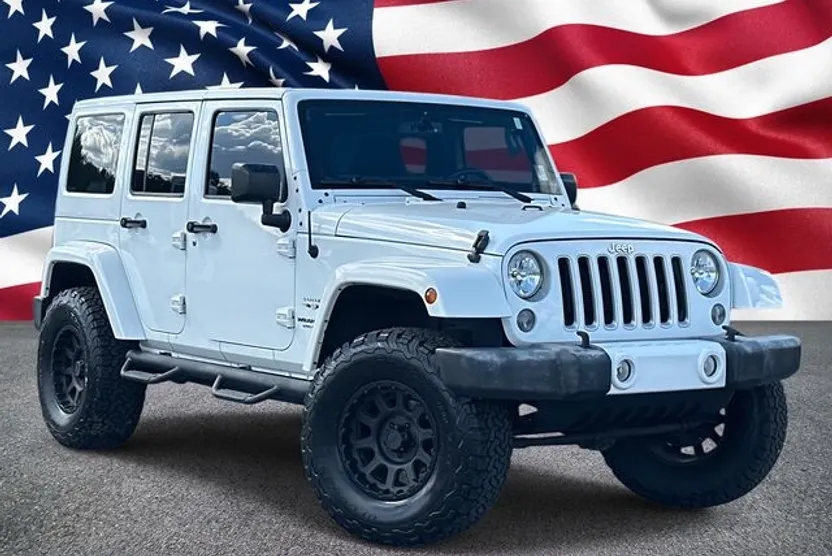 2016 Jeep Wrangler Unlimited Sahara photo 1