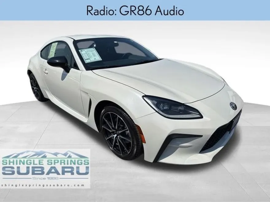 2024 Toyota GR86 Base photo 1