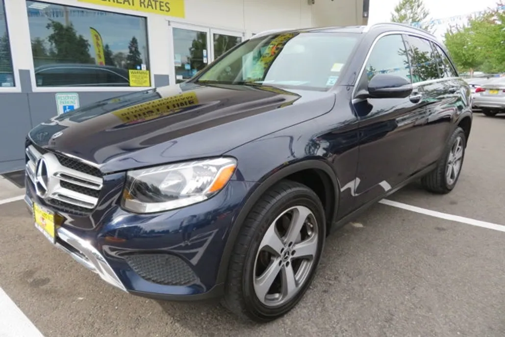2019 Mercedes Benz GLC 300 4MATIC photo 1