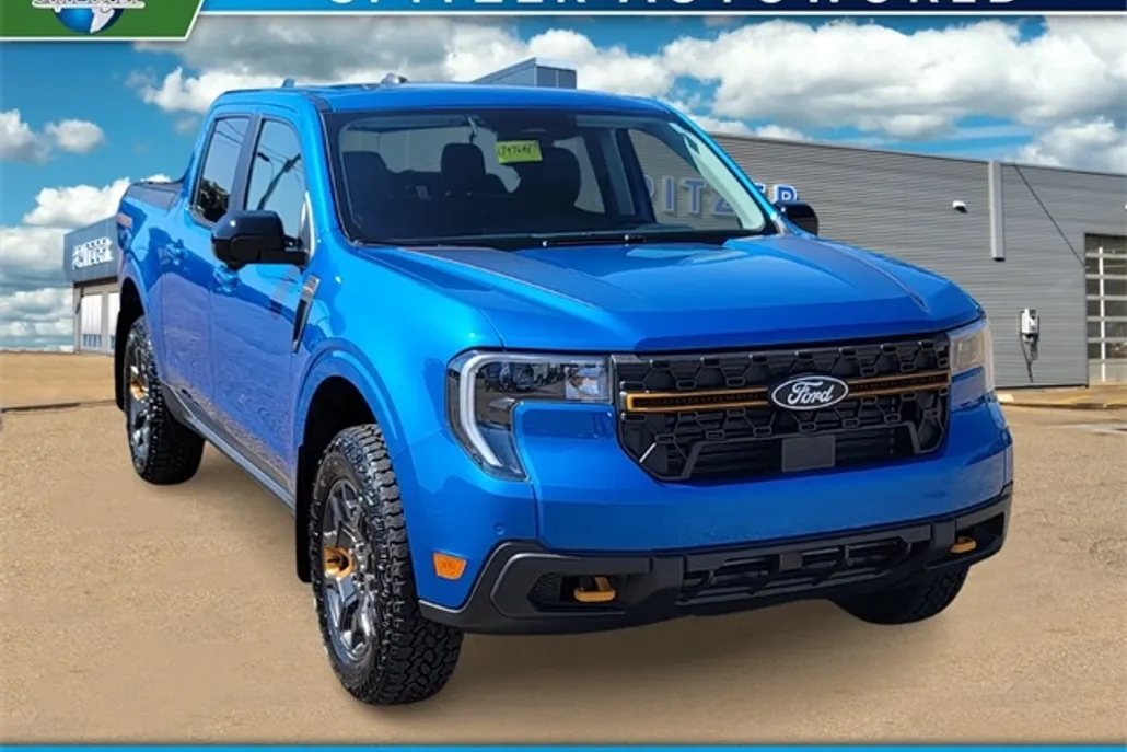 2025 Ford Maverick Tremor photo 1