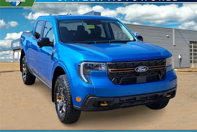 2025 Ford Maverick Tremor photo 1