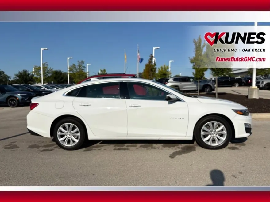 2024 Chevrolet Malibu 1LT photo 1