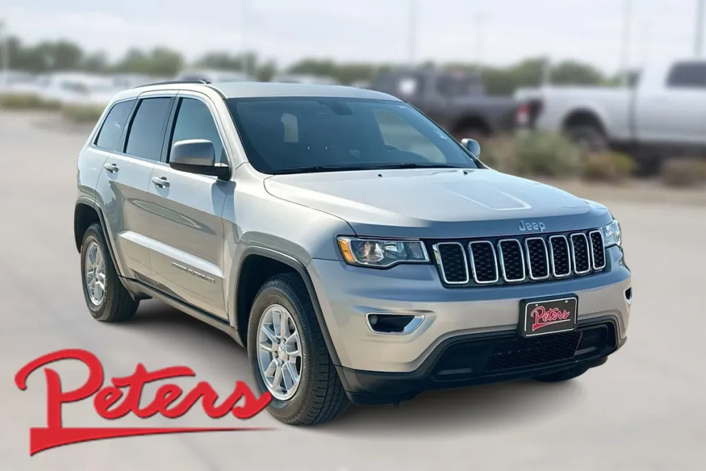 2020 Jeep Grand Cherokee Laredo photo 1