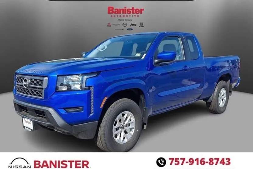 2024 Nissan Frontier SV photo 1