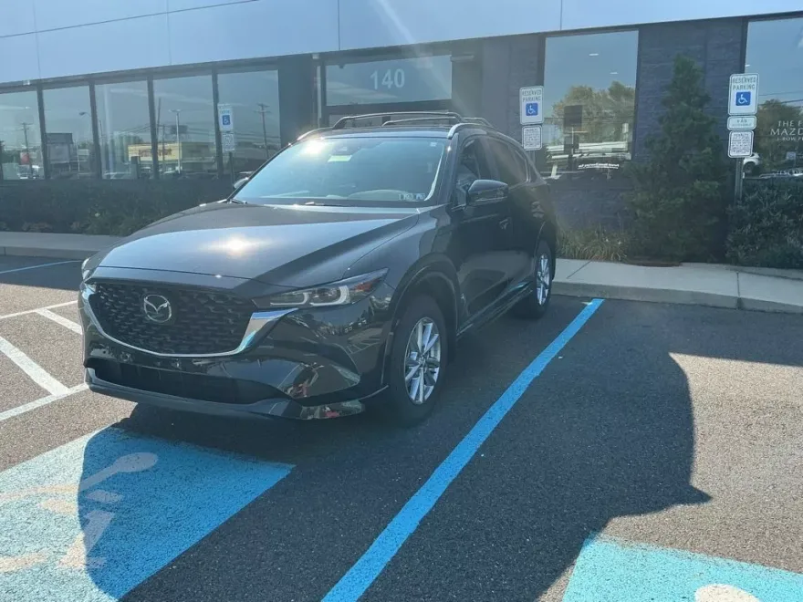 2025 Mazda CX-5 2.5 S Preferred photo 1