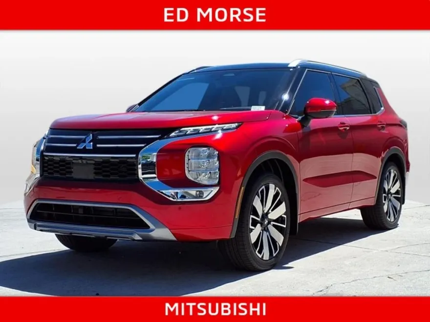 2025 Mitsubishi Outlander SEL photo 1