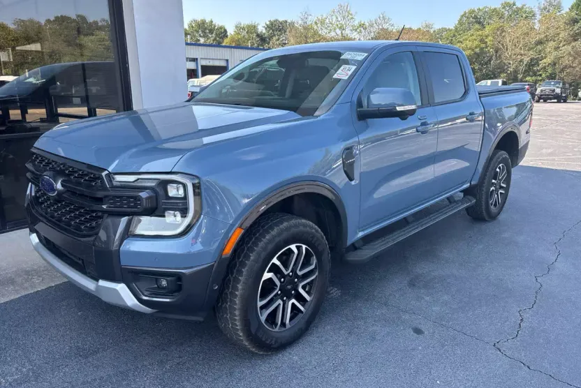 2024 Ford Ranger Lariat photo 1