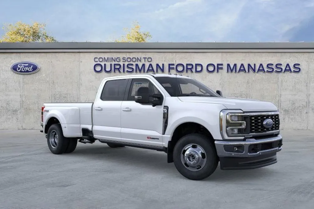 2026 Ford F-350 Lariat photo 1