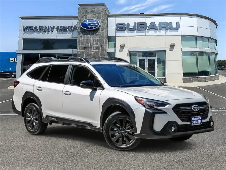 2025 Subaru Outback Onyx Edition photo 1