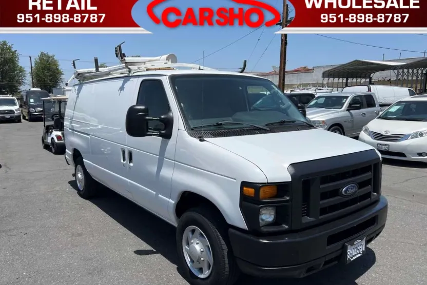 2013 Ford E-150 photo 1