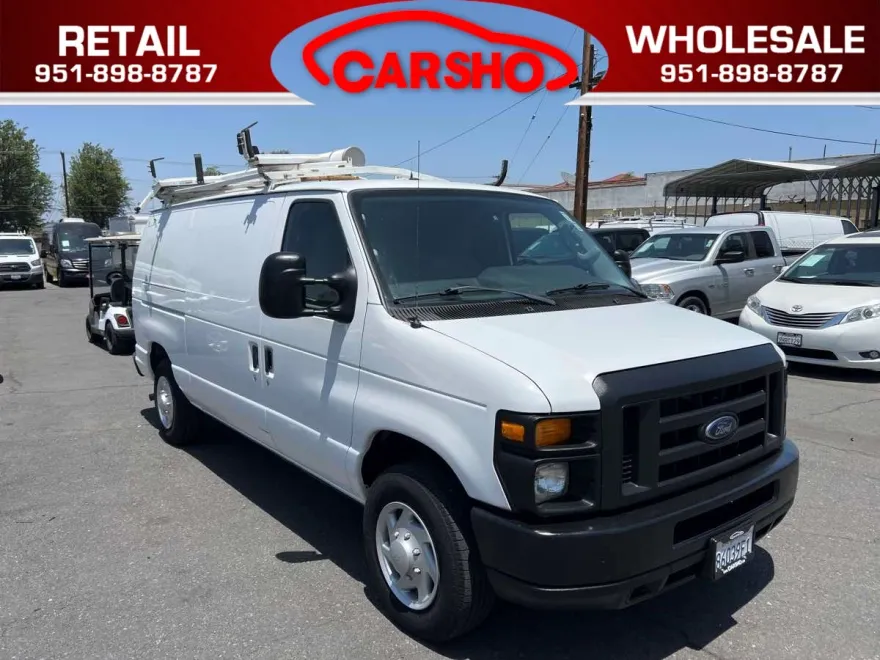 2013 Ford E-150 photo 1