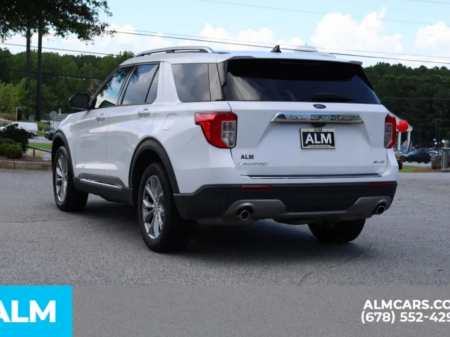 2023 Ford Explorer Limited photo 1