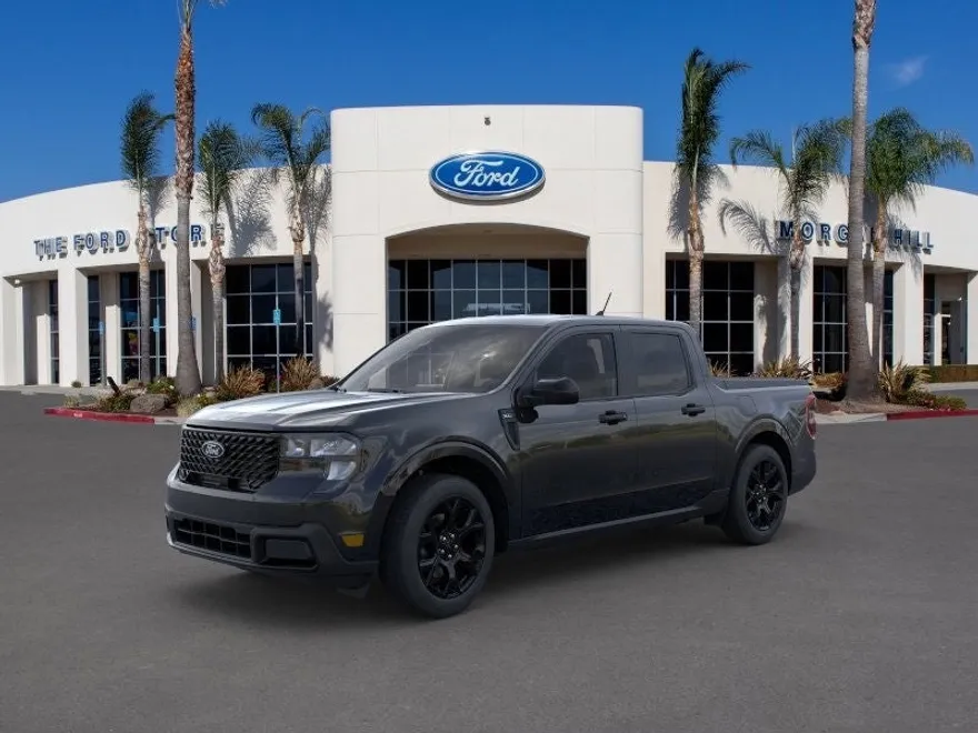 2025 Ford Maverick XLT photo 1