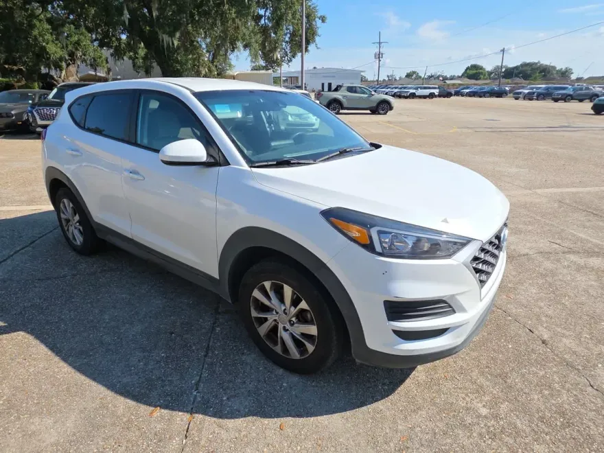 2021 Hyundai Tucson SE photo 1