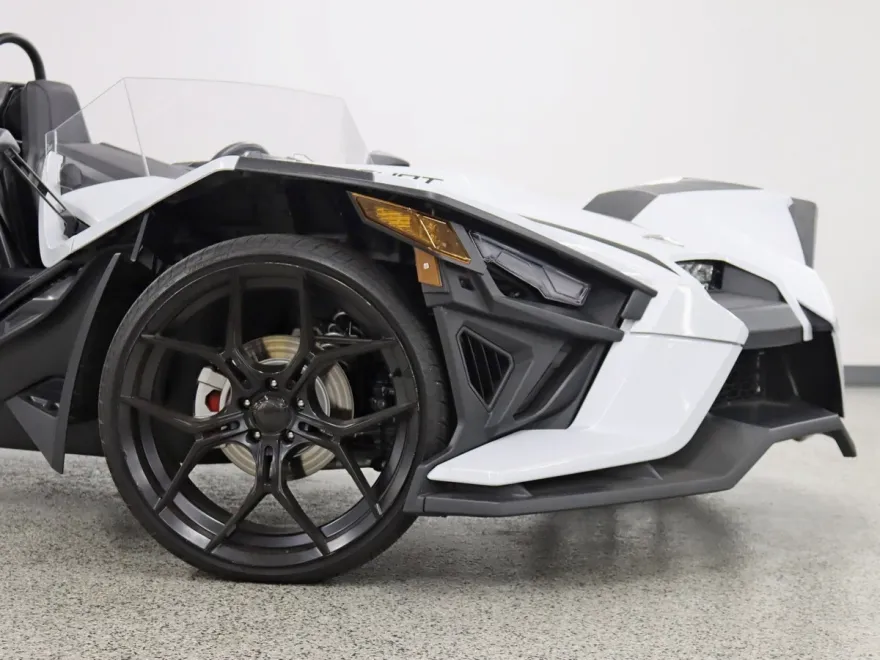 2022 Slingshot Slingshot photo 1