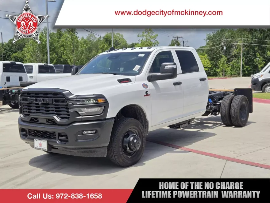 2025 Ram 3500 Tradesman photo 1