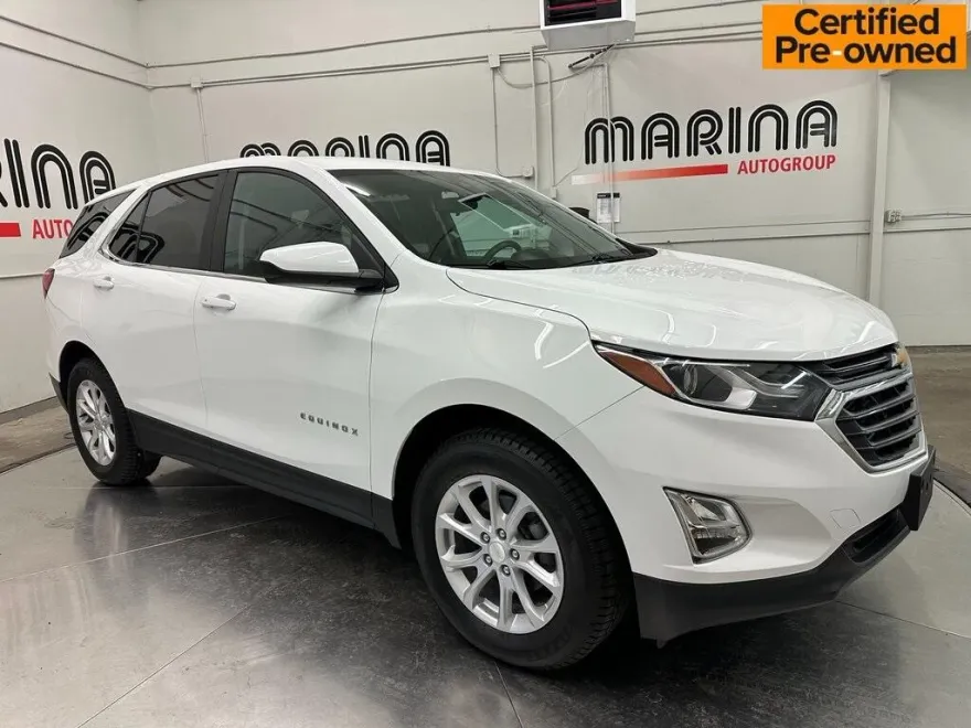2021 Chevrolet Equinox LT photo 1