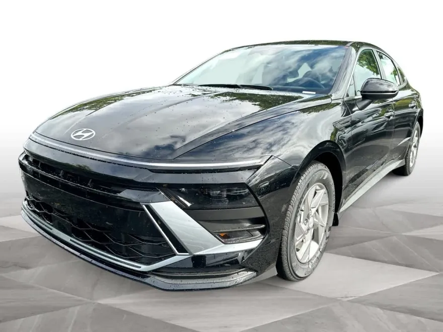 2026 Hyundai Sonata SE photo 1